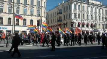 А вот 1 мая 2013 г. на Невском..