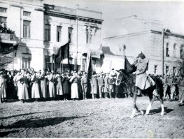 Сын полка Царицынского гарнизона.1 мая 1922 г.
