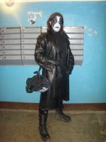 Говнари- это вот



Всякое бывает на дороге, но не расчитал человек децл. Скорость там была не прям запредельная. Не справился с управлением человек.
А вы сразу "убить" "пусть инвалидом останется" и тп.
В общем, все мы не без греха. Надо быть добрее.
А в Вас желчи хватит на всю Россию...