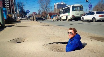 Готовый окоп для борьбы с натовскими солдатами... Враг не пройдет!