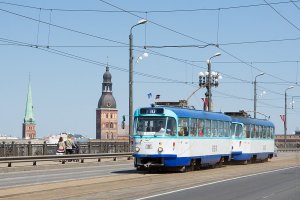 Последнее- Рига. Цвет трамвая...
