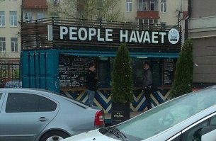 Висит груша, нельзя скушать: как фотографируют еду для рекламы