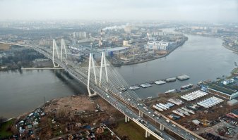 В Питере тоже есть парочка подвесных