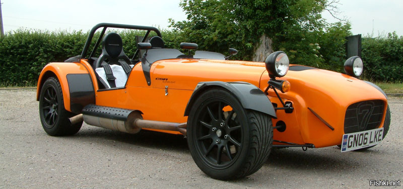 Shortcut   Российский спортивный автомобиль. Бред. Ниже на фото Caterham, который продается как кит комплект. И то, что его собрали на территории РФ не делает его Российским автомобилем.
