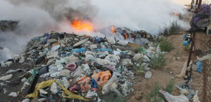 бля. да ну нахер убирать. Ща само сгорит.