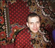 2 мужика на фоне ковра. Так вот, оказывается, кто начал это безумие