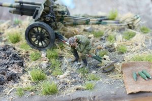 Тоже не понял из-за чего срачь! До этого читал этот пост на ЯПе и ничего крамольного или непатриотичного не увидел. Согласен с сожалением Lomamaisty, что нет фото героев-защитников Сталинграда, но фото фашистов тоже неплохо передает истинный дух врагов и атмосферу событий в городе.
 "Каждый видит то, что хочет видеть!" (с)
 А это диорама моего знакомого Алексея Мартынова, где на примере немецкого орудийного расчета, четко виден весь трагизм, безысходность и поражение в войне!