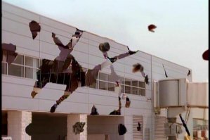 Чуть ли не по Кингу.
(Лангольеры)