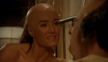 а в чем проблема с центаврианками?