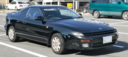 Плюсую. Раз был призыв писать о своих "корчах" - поддержу: "корч" - не "корч", но заболел этой машиной в 1998 году, когда друг купил "по случаю". При этом сам он на тот момент был без прав, и я занимался обкаткой и покатушками этой машинки. Вот тога и пробежала искра! Celica t18. 1991 года выпуска. Спустя почти 5 лет купил себе праворукою японку. Машина - динамичная, неприхотливая. На удивления с большим клиренсом. Вы не поверите, на какие я бордюры запрыгивал и по каким буеракам и сугробам гонял. Потом стал взрослее: жена, ребёнок. На какое-то время поставил свою ласточку "на прикол": в семье вторая машина. А прошлым летом, когда уже сосало под ложечкой продать друга и купить что-то новое, загнал в сервис. Ребята посмотрели: - сколько ей? - Прикинул: 26 лет, говорю. - Да она у тебя еще столько же пробегает: сейчас таких не делают. Так что подкрутил по мелочам по-кругу, и снова встрой. Конечно, на большие расстояния мотаться уже не рискую, а вот на работу - с работы - с огромным удовольствием! 
Celica - кто знает, тот поймёт. Это на всю жизнь.