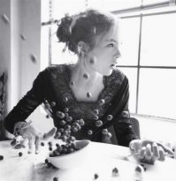 Фотка не удачная..((( Девочка очень ни чего. И к шизе ни какого отношения не имеет