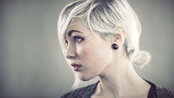 Джейд Дэвон забыли!
Обожаю эту конопатую!