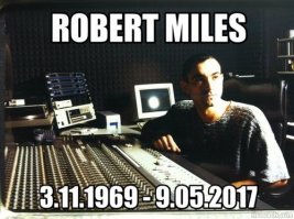 Спасибо тебе, что ты был в этой жизни и спасибо за красивейшую музыку!!!
Мы будем тебя помнить!