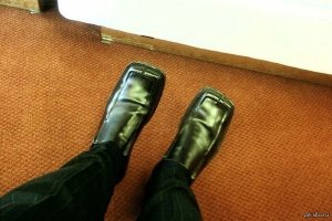 Поразительная и великолепная старинная обувь