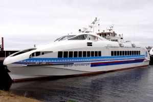 На Ямале работают сейчас суда проекта А-145.