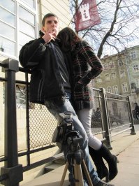 ХЗ, моя жена - мой попутчик. Она готова к долгим пешим переходам, может ночевать и в хостелах. Я знаю английский, она - французский. Сколько объездили вместе, всегда было круто и весело.