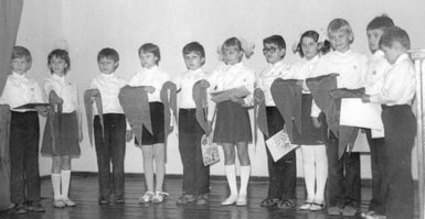 Торжественный момент - Прием в пионеры