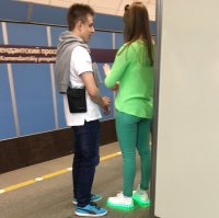 Клевые кроссовки ! Я в Рязани подобные видел .