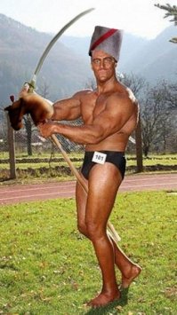 Что он себе позволяет? Мистер пельменная aka Чапай негодуе