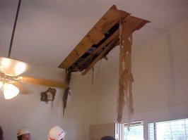 чё тут страшного , вот на тепловозе когда выскочит