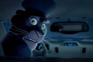 Медведь закрылся в автомобиле и... в общем - кирдык машине