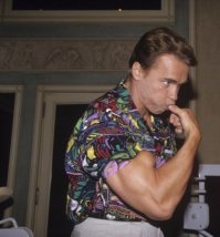 Раскрыта тайна больших бицепсов Арнольда.