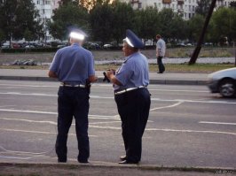 В здании воронежского ГИБДД на улице Холмистая прошли обыски