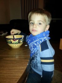 Вместо дурацкого слюнявчика