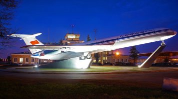 Авиапамятники: истории, которые рассказали нам самолёты на постаментах