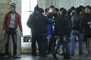 Вот нередкие снимки в нашем метро