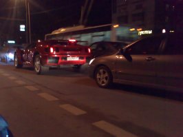 Она? Сфоткал в 2008, пока ждал гаи из-за мелкого дтп. 
Тоже удивила, поэтому и запечатлел и запомнил