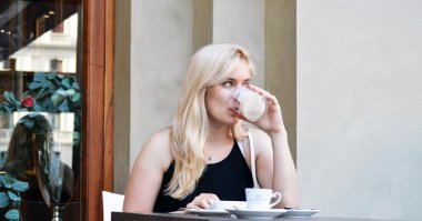 Два одинаковых поста в один день ...