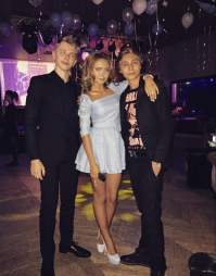 Мммм... какая прелесть по серединке