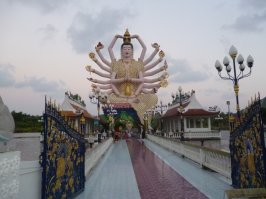 Пусть не колоссальные .но очень колоритные. О.Самуи,Тайланд