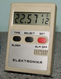 В старших классах был УПК. За месяц производственной практики был получено около 40 рублей - нормальные деньги для школьника. Был куплен будильник электроника (21 рубль) который потом несколько лет служил верой и правдой. А вот макулатура, металлолом и прочие вещи были бесплатными. И не особо это напрягало. Даже по домам помню ходили спрашивали макулатуру.