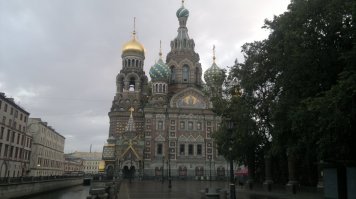 и я там был... мёд-пиво пил.