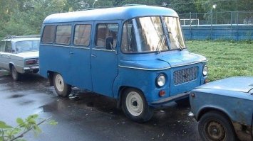 Доводилось на многом из этого поездить (на автобусах). Татры некоторые - были прикольные (были рентген-передвижки на их базе), ну и поляков забыли: жук, ныса.