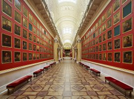 Старая гвардия умирает, но не сдаётся! Но кто убивал эту старую гвардию? Не только великий и лихой Денис Давыдович, вот например: Василий Николаевич Кочетков (1785; Спасское, Курмышский уезд, Симбирская губерния, Российская империя   31 мая 1892; Выборг, Российская империя)   русский военный, проживший 107 лет и участвовавший в 10 войнах, солдат трёх императоров (Александра I, Николая I, Александра II), участник Отечественной войны 1812 года, русско-турецкой войны 1828 1829, войны с польскими мятежниками в 1830 1831, кавказской войны в 1844 1849 гг, Крымской войны и русско-турецкой войны 1877 1878. И галерея героев 1812 года.

                           Что за песни, что за песни
                           Распевает наша Русь!
                           Уж как хочешь, брат, хоть тресни,
                           Так не спеть тебе, француз!