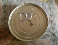 Вот и выросло поколение, которое не знает как консерву открыть