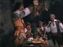 Советский фильм Дартаньян и три мушкетера предсказал Симсонов и грифинов за долго До . 2.0 тупые пиндосы