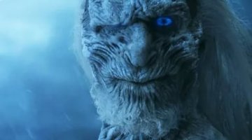 Когда тетка которой жарко победила в электричке.