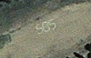 А вообще вот это красивое последнее фото - снято вообще в Кыргызстане.   Робинзон 9 лет ходил и не замечал домов около своей надписи ?