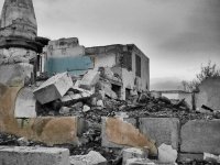 Классная подпись.
Было в небо окно, а теперь - в никуда...


Техздание 161 "Куб-У", где в конце 60-х была размещена аппаратура управления Луноходом.