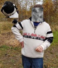 Стоит ли говорить, что у меня раньше не было сороки. Она просто прилетела ко мне и села на плечо! Теперь мы - друзья!
(это не фейк)