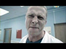 По принципу: чем страшнее, тем эпатажнее? 
Это главное правило современной высокой моды.
А в целом:
Фу-фу-фу-у-у-у