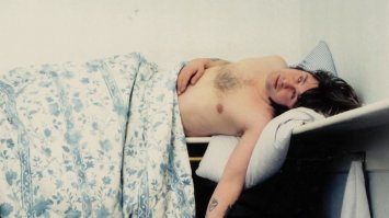 Пиво какое-то... До Оззи ему далеко.