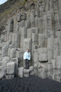 во-первых, почему нет России в подборке?
во-вторых, подобные ландшафты не совсем уникальны для данной местности - вот на фото базальтовые колонны в Исландии и кислотные разноцветные озера Новой Зеландии. Там же есть и ледники не менее уникальные, чем аргентинский.