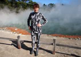 во-первых, почему нет России в подборке?
во-вторых, подобные ландшафты не совсем уникальны для данной местности - вот на фото базальтовые колонны в Исландии и кислотные разноцветные озера Новой Зеландии. Там же есть и ледники не менее уникальные, чем аргентинский.