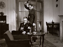 Но он искал Холтофа.:)