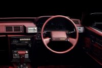 у нас в Приморском крае , есть такие марки, авто на сотню лет, никакие мерсы кабаны и прочее не сравнятся с ними по надежности, и с новыми тенденциями в автостроении этот марк(называли его черностоечным) стал опять популярен, дает фору по надежности любому новому авто, салон до сих пор современен и приятен